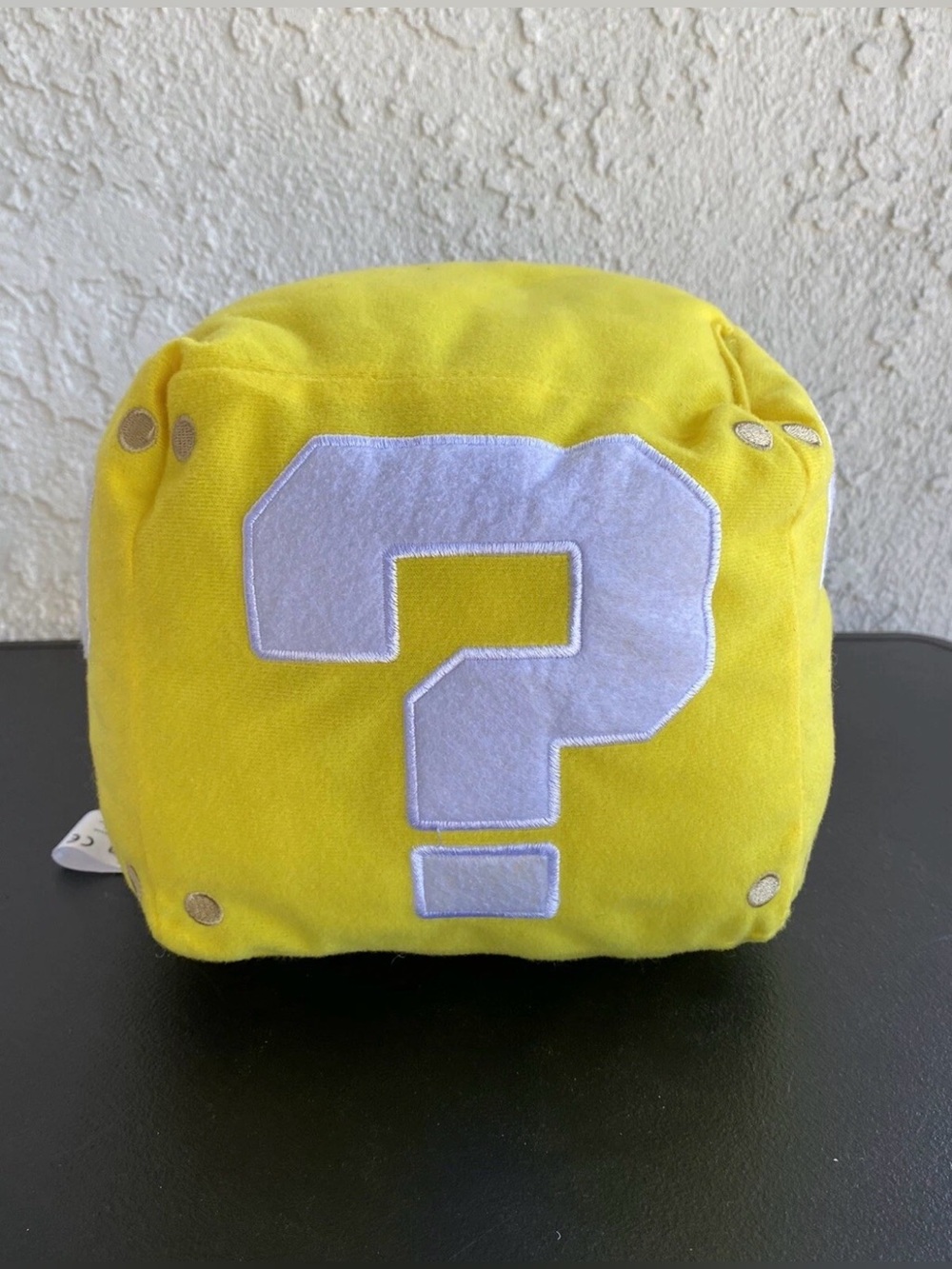 Nintendo Super Mario Question Mark Coin Block Box 7" Sound Plush 2010
